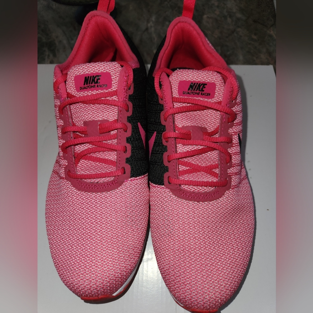Women Nike Tennis❤🤍💙